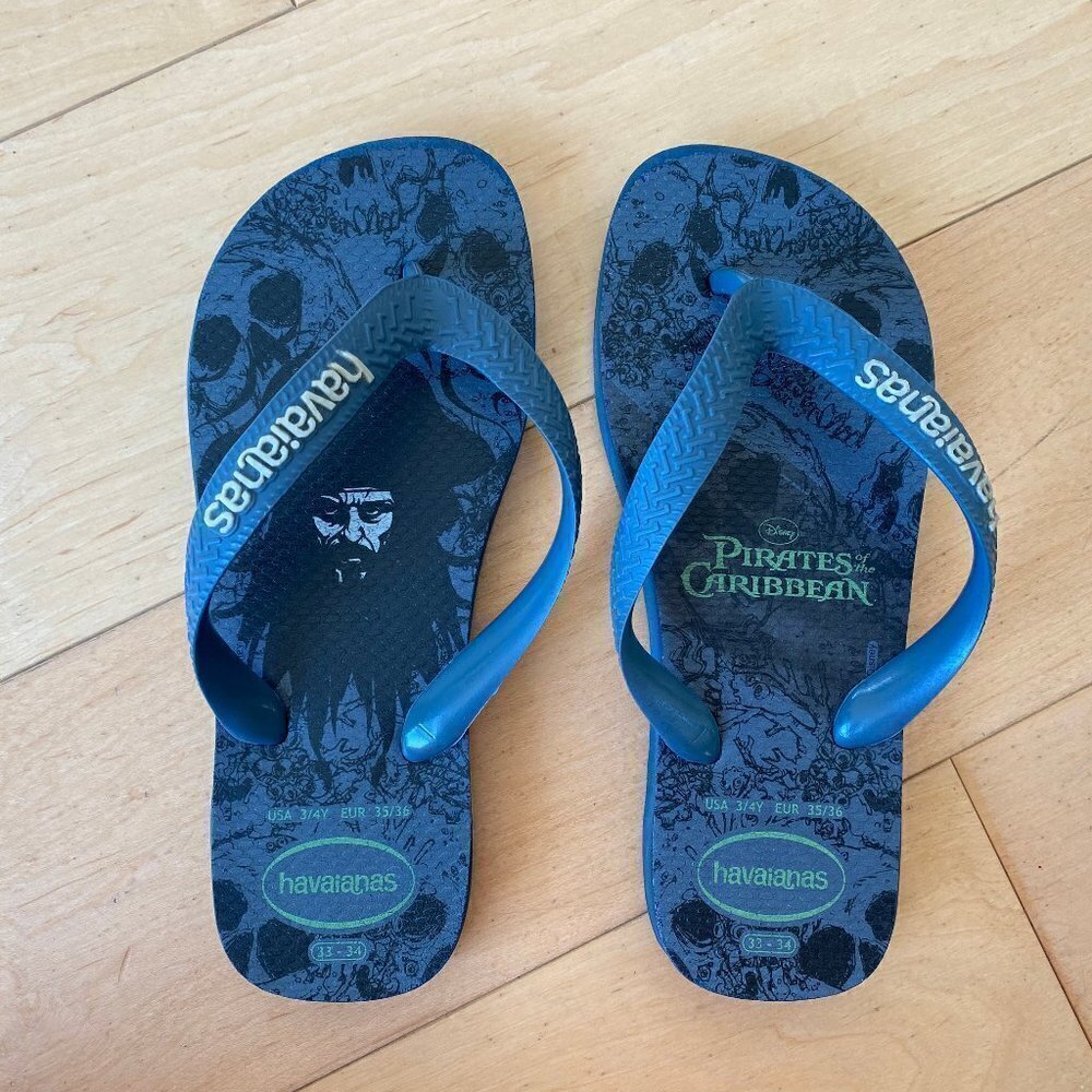 Havaianas Disney Pirates of the Caribbean Flip Flops 3/4